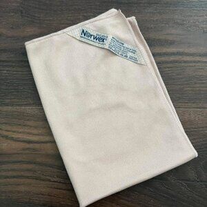 NEW Norwex Pink Opal Window Cleaning Cloth